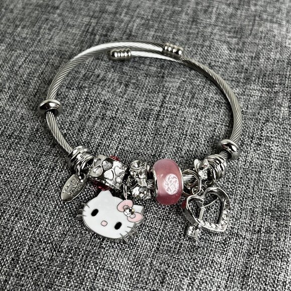 Hello Kitty Jewelry - 455 Pink Hello Kitty Bracelet cute